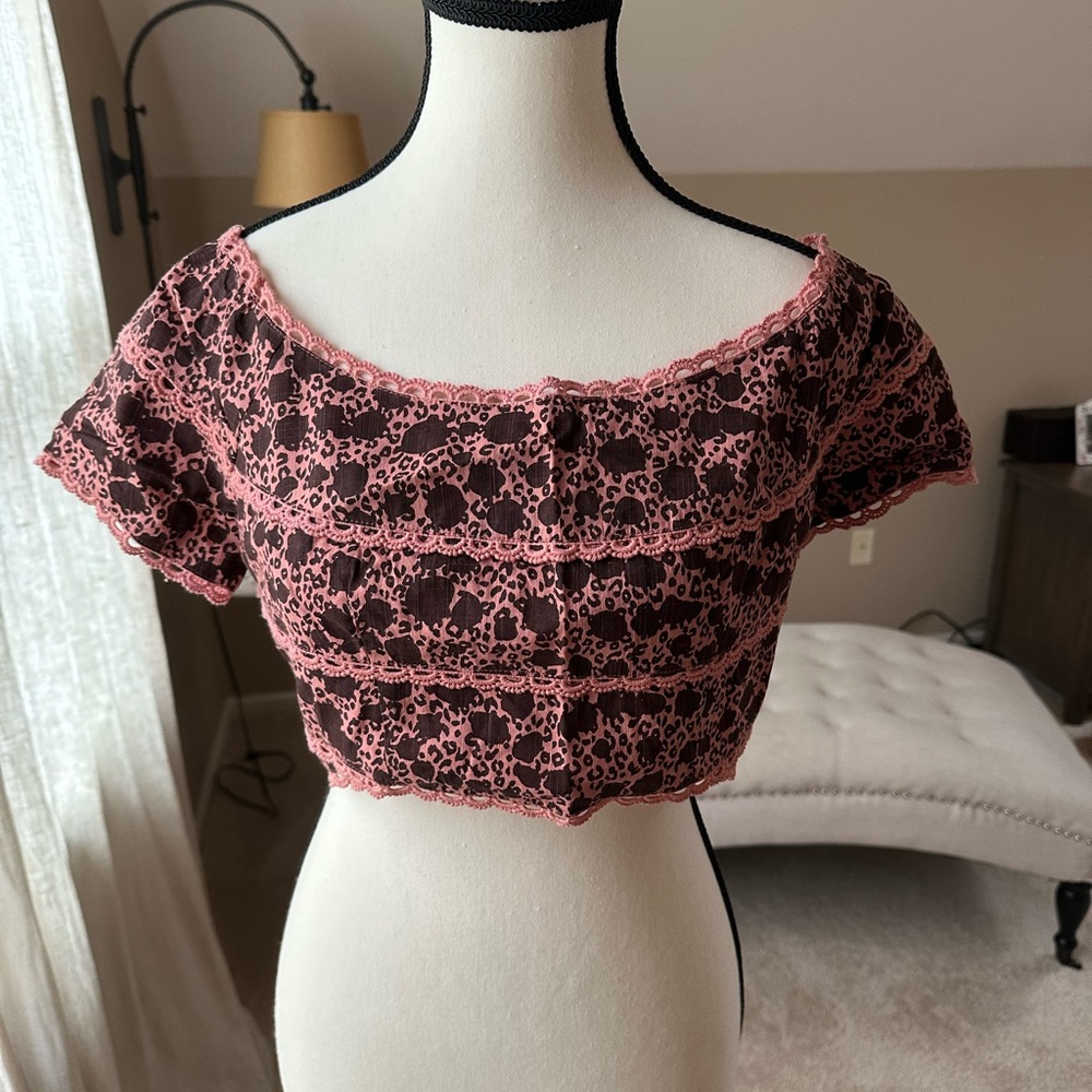 Anthropology cropped top